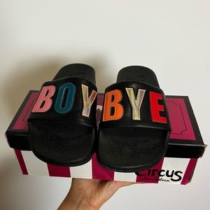 Circus By Sam Edelman BOY BYE Slides With Box